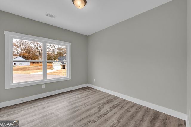 129 Crane Street, Maysville, GA 30558