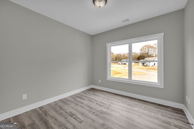 129 Crane Street, Maysville, GA 30558