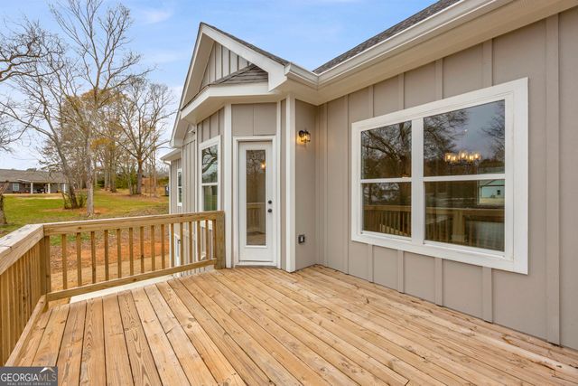 129 Crane Street, Maysville, GA 30558