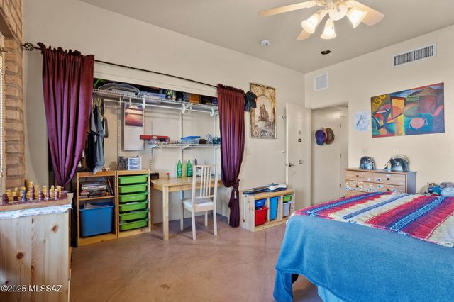 3021 N Gaia Place, Tucson, AZ 85745