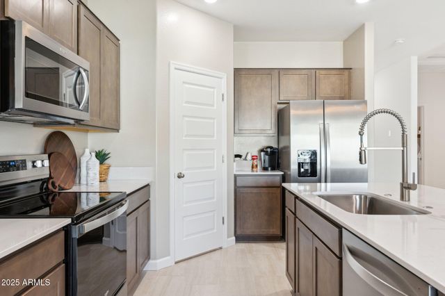 1419 S 241ST Avenue, Buckeye, AZ 85326