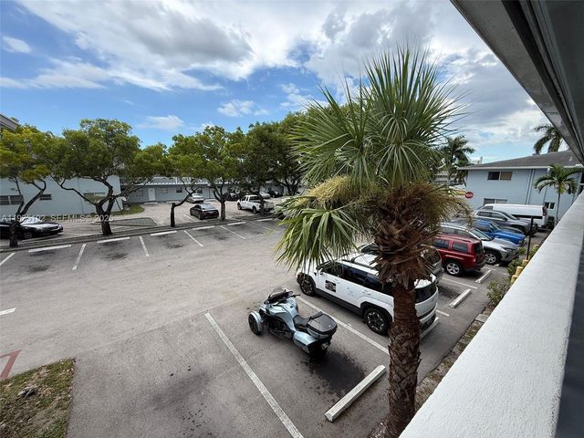 4271 NW 5th St 253, Plantation, FL 33317