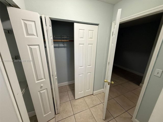 4271 NW 5th St 253, Plantation, FL 33317