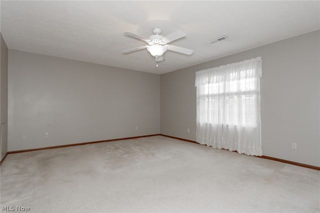 133 Hampshire Cove, Painesville Twp, OH 44077