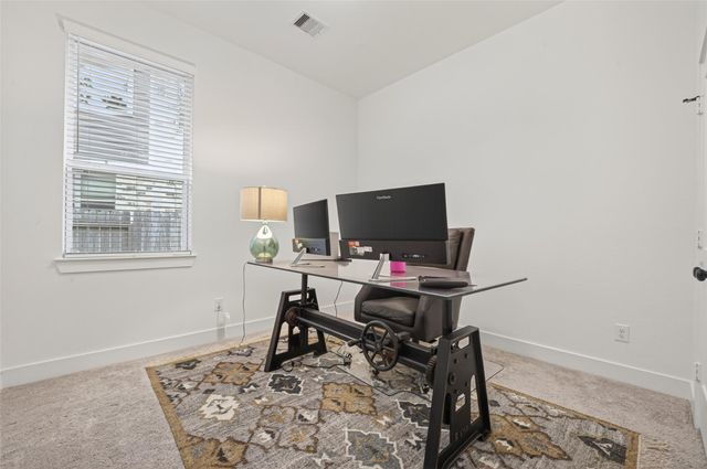 321 Mullins Court, Montgomery, TX 77316