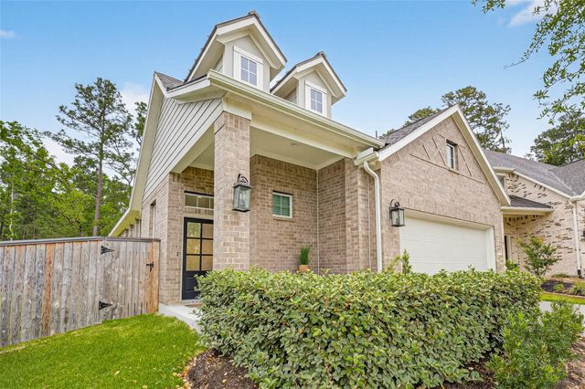 321 Mullins Court, Montgomery, TX 77316