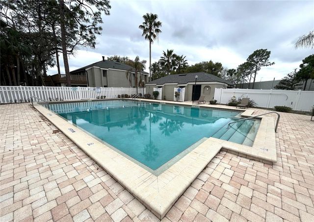 127 SPRINGWOOD CIRCLE D, Longwood, FL 32750