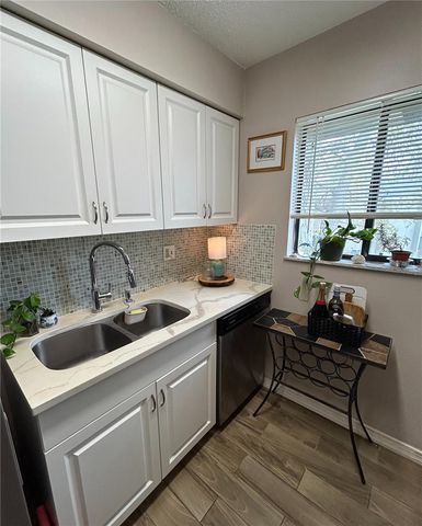 127 SPRINGWOOD CIRCLE D, Longwood, FL 32750