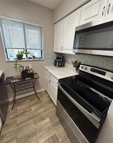 127 SPRINGWOOD CIRCLE D, Longwood, FL 32750