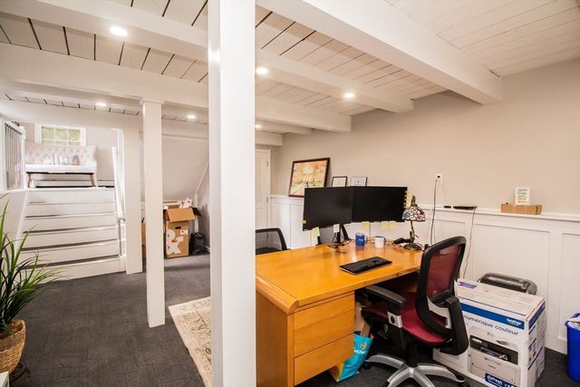 4 Boyden Rd, Holden, MA 01520