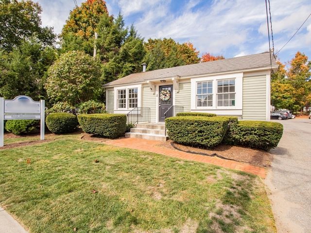 4 Boyden Rd, Holden, MA 01520