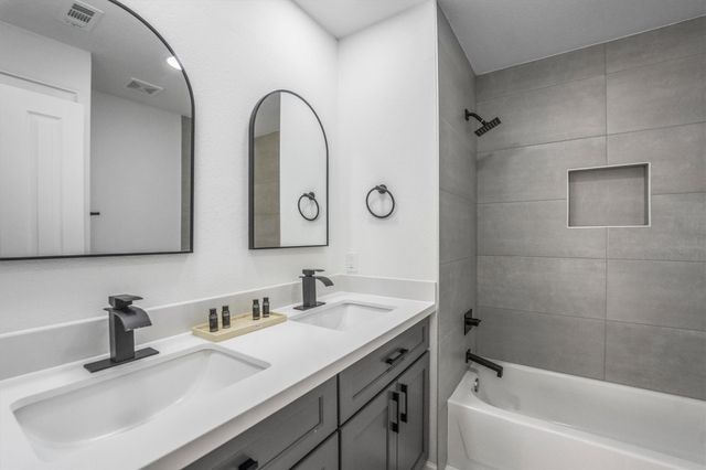 75 Autumn Branch Drive, The Woodlands, TX 77382