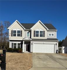 612 Newman DR, Newport News, VA 23601
