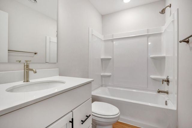 1111 Dorthy Lane, Elko New Market, MN 55054