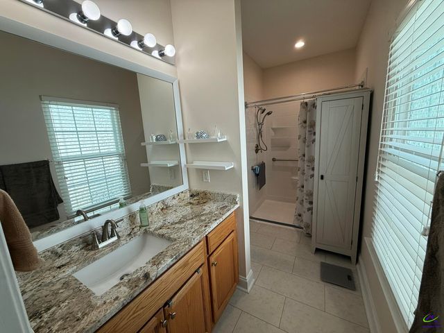 357 Spyglass Hill Drive, Perry, GA 31069