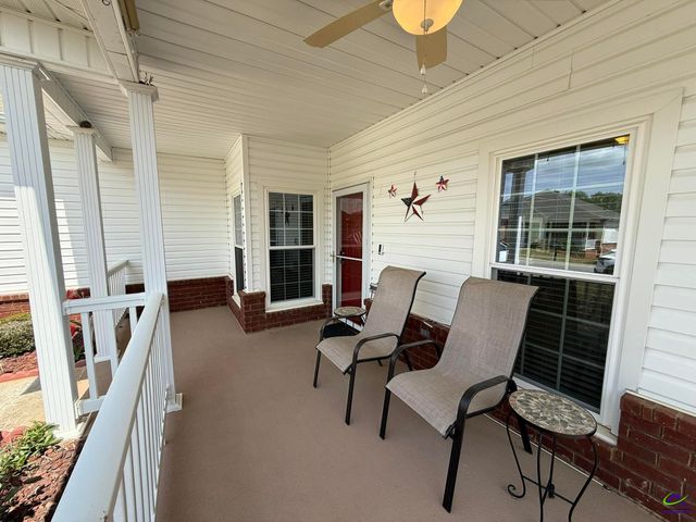 357 Spyglass Hill Drive, Perry, GA 31069
