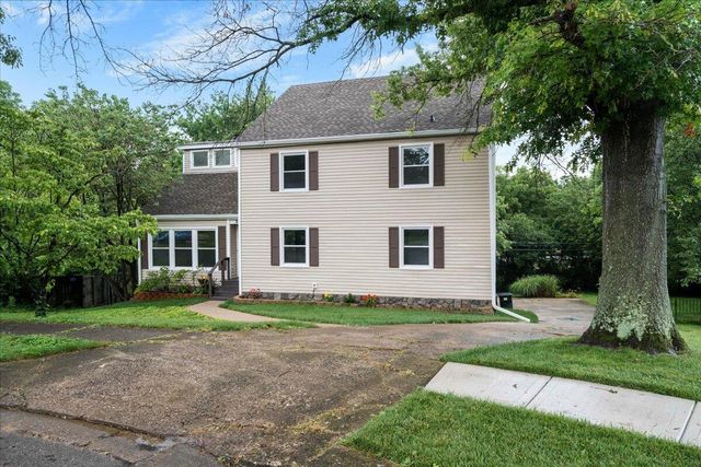 3452 Freeland Court, Lexington, KY 40502