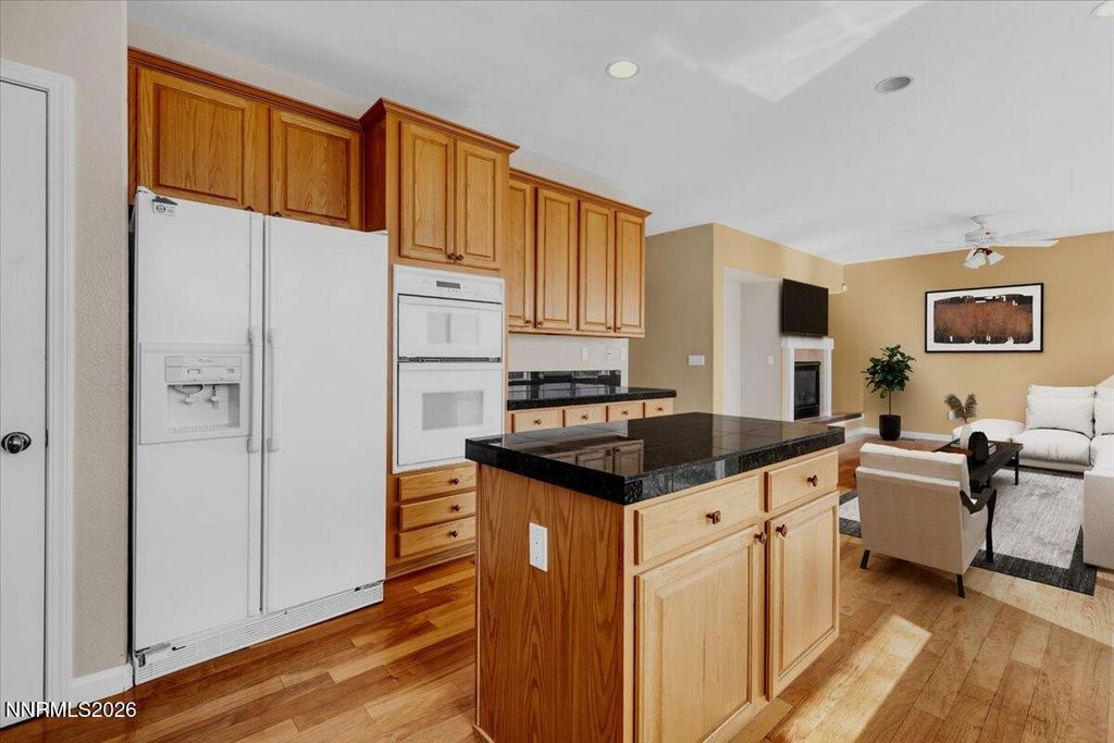 Image 14 of property listing at 2910 Deer Run Drive, Reno, NV 89509