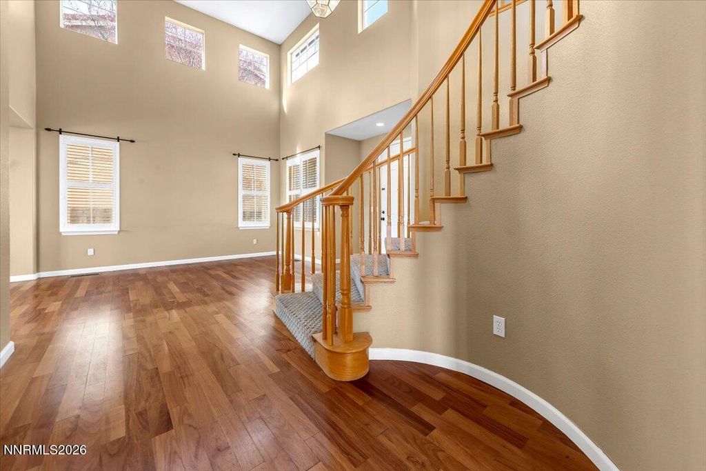 Image 30 of property listing at 2910 Deer Run Drive, Reno, NV 89509