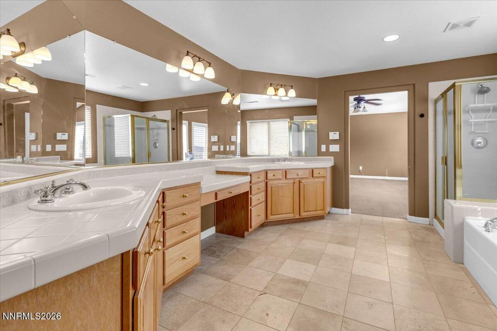 Image 33 of property listing at 2910 Deer Run Drive, Reno, NV 89509