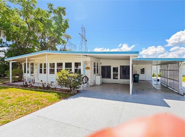 22 S BOBWHITE ROAD, Wildwood, FL 34785