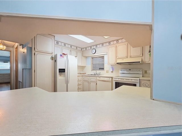 22 S BOBWHITE ROAD, Wildwood, FL 34785
