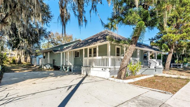 751 AVENUE D SW, Winter Haven, FL 33880