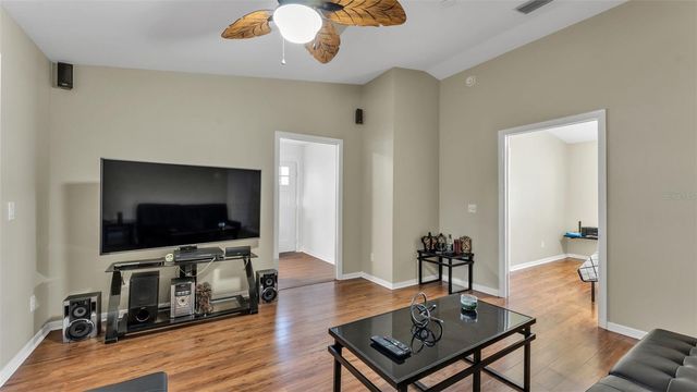 751 AVENUE D SW, Winter Haven, FL 33880