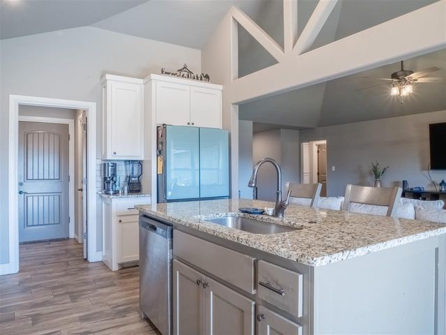 2136 SW 43rd Street, Lawton, OK 73505