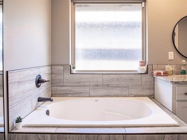 2136 SW 43rd Street, Lawton, OK 73505