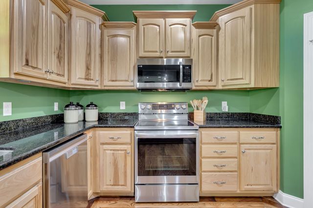 179 Lake Hollow Rd, Woodbury, TN 37190
