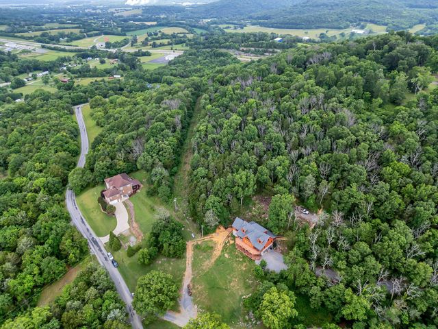 179 Lake Hollow Rd, Woodbury, TN 37190