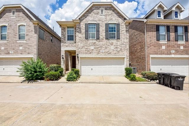 3206 Holly Crossing Drive, Houston, TX 77042