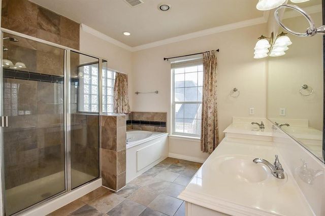 3206 Holly Crossing Drive, Houston, TX 77042