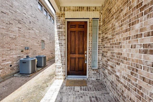 3206 Holly Crossing Drive, Houston, TX 77042