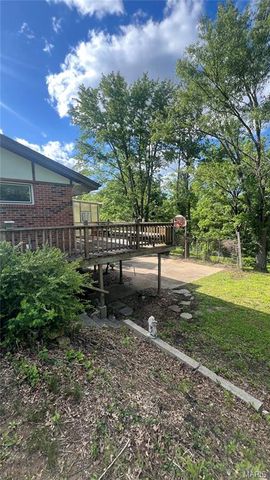 2371 Holtgrewe Road, Washington, MO 63090