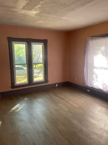 1034 Williams Street, Jackson, MI 49203