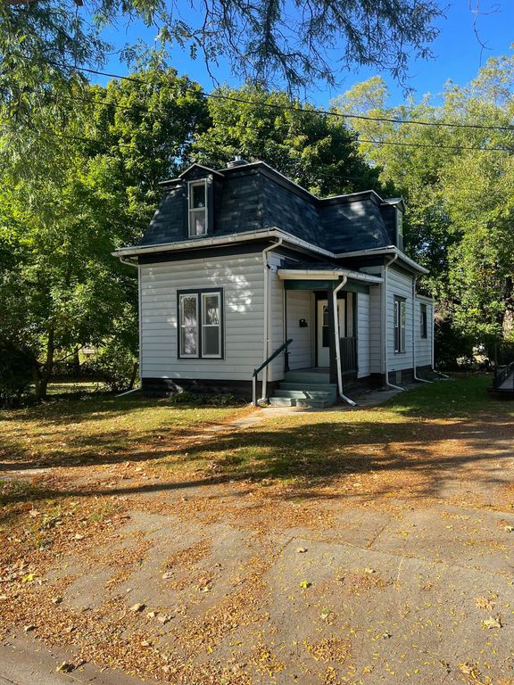 1034 Williams Street, Jackson, MI 49203