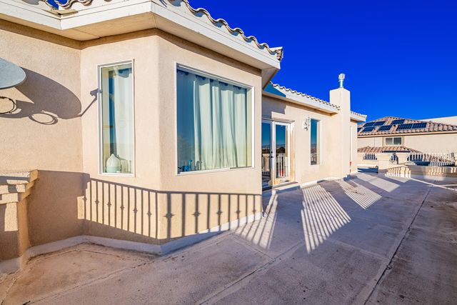 2304 La Vista Court NW, Albuquerque, NM 87120