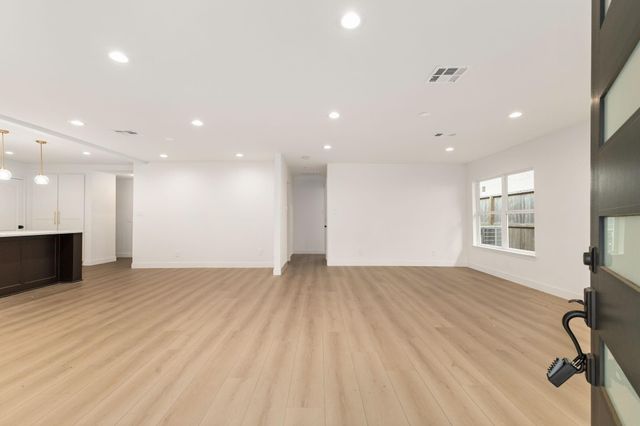 7414 Janak Drive, Houston, TX 77055