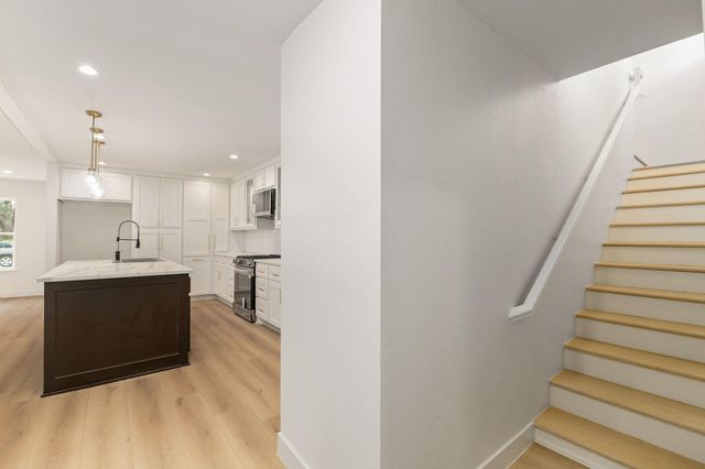 7414 Janak Drive, Houston, TX 77055