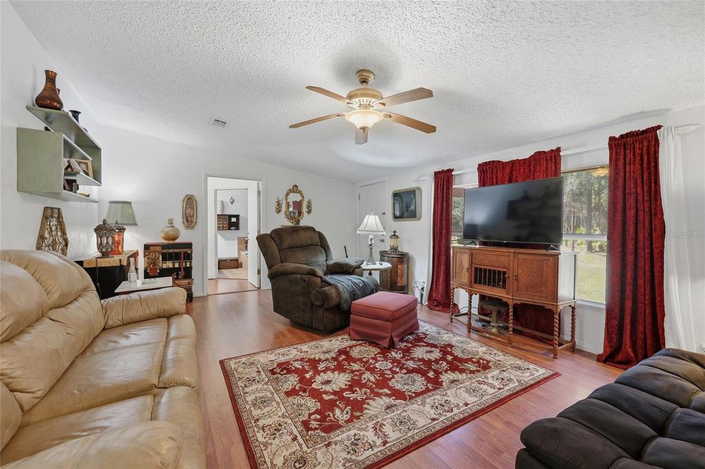 Image 11 of property listing at 1131 SW 166TH STREET, Newberry, FL 32669