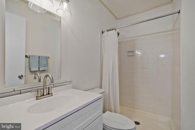 6064 OLD LANDING WAY, Burke, VA 22015