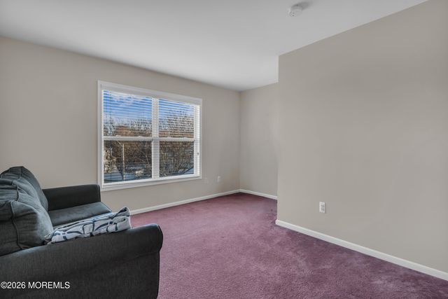 144 Lakeview Court, Toms River, NJ 08753