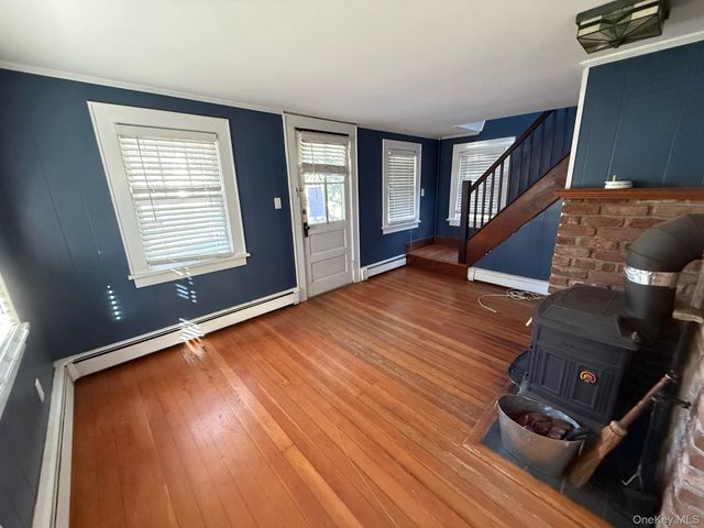 182 Maple Hill Road, Huntington, NY 11743