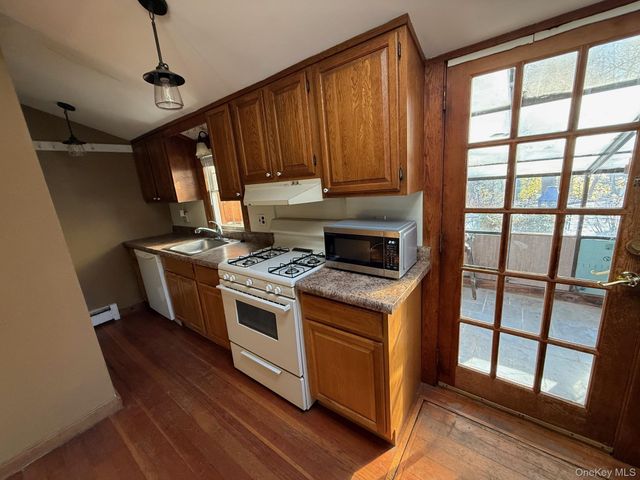 182 Maple Hill Road, Huntington, NY 11743