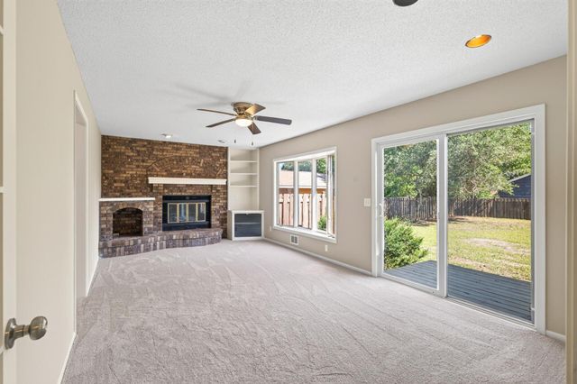 7148 Morgan Avenue N, Brooklyn Center, MN 55430