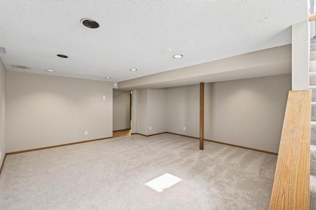 7148 Morgan Avenue N, Brooklyn Center, MN 55430