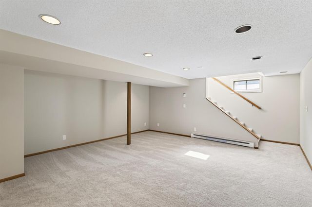 7148 Morgan Avenue N, Brooklyn Center, MN 55430