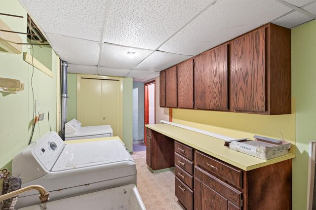 7148 Morgan Avenue N, Brooklyn Center, MN 55430